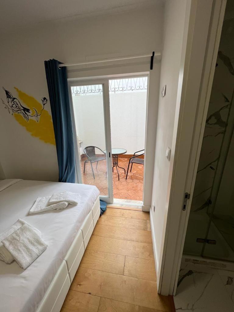 Oeiras Beach Guest House Eksteriør billede
